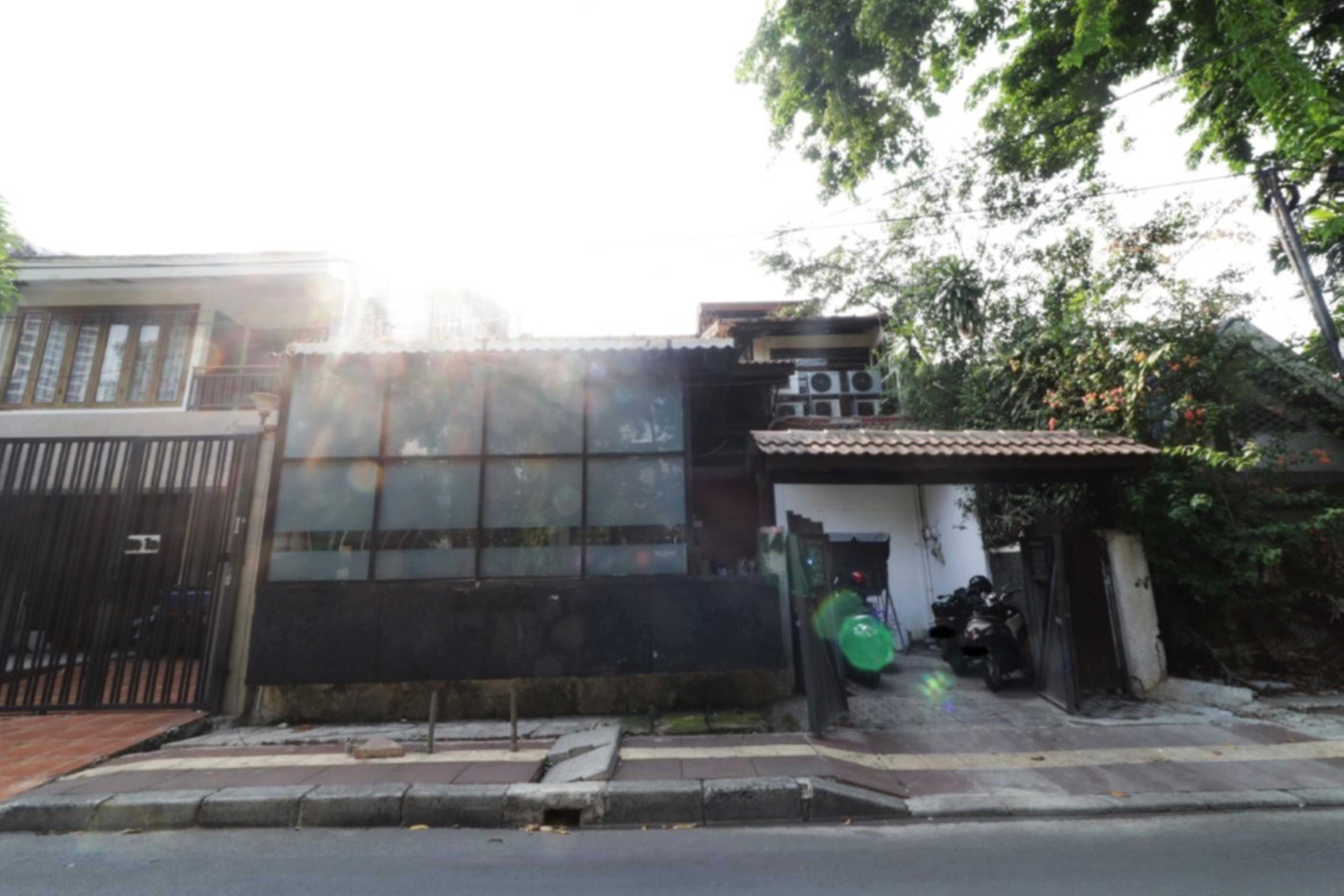 Inap At Capsule Thamrin Hotel Jakarta Exterior photo